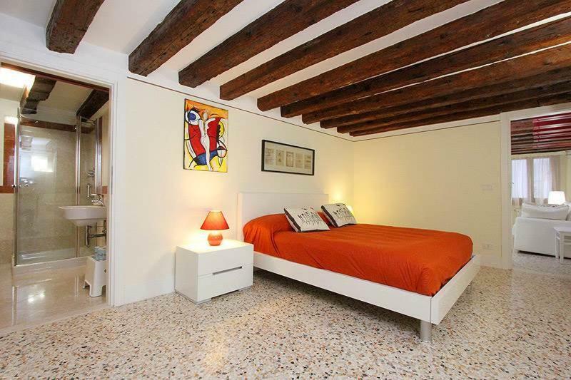 Alberto Apartment In Венеция Экстерьер фото